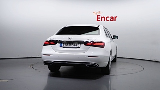 MERCEDES BENZ E-CLASS W213 2022