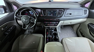 KIA CARNIVAL 2018