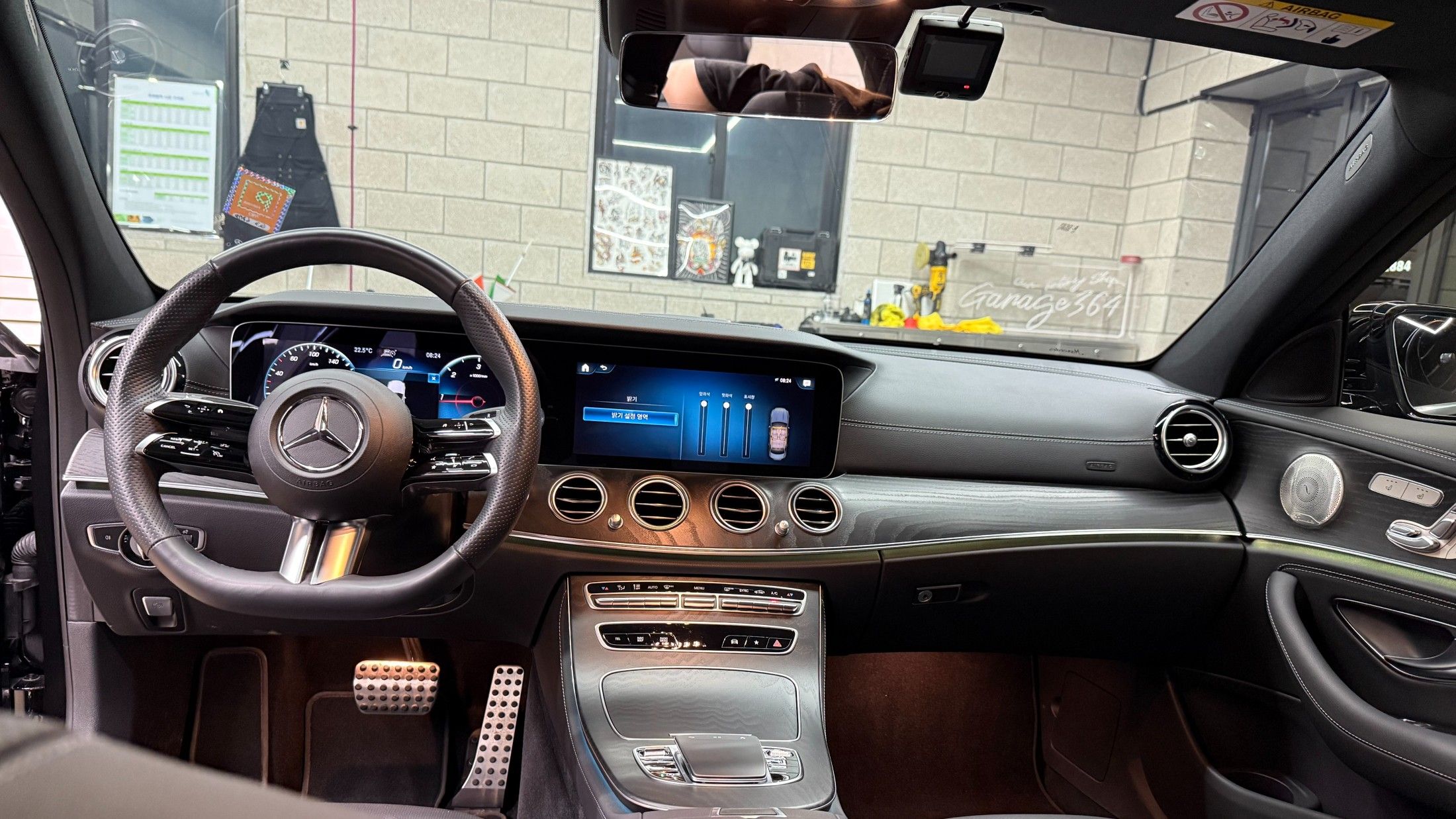 MERCEDES BENZ E-CLASS W213 2022