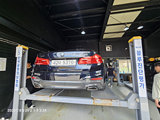 BMW 5-SERIES G30 2018