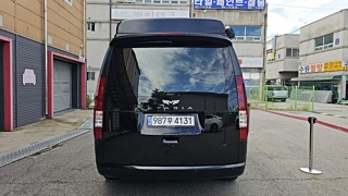 HYUNDAI STARIA 2023