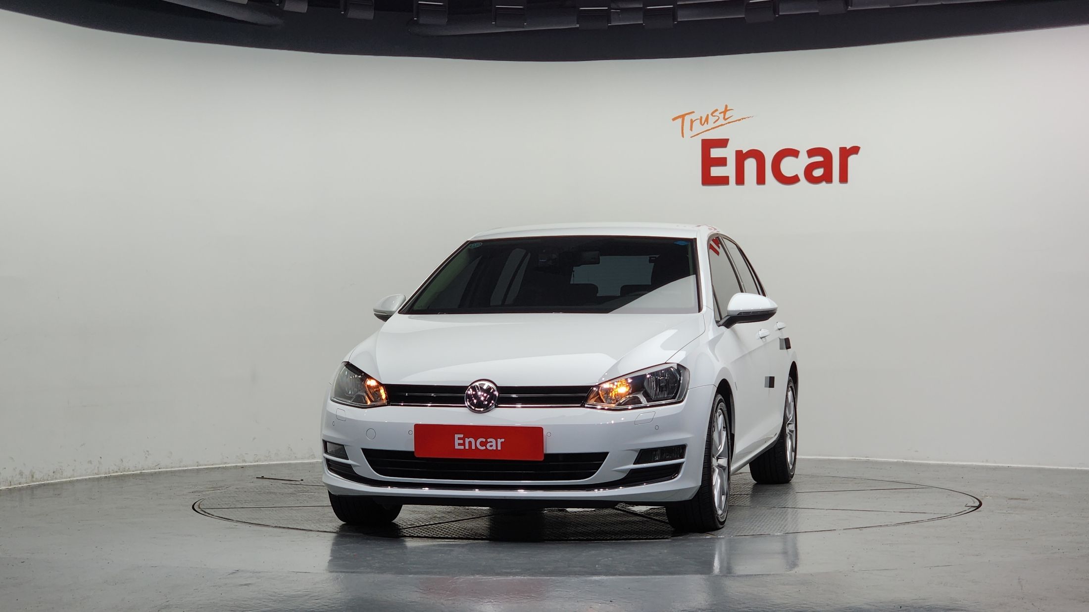 VOLKSWAGEN GOLF 2014