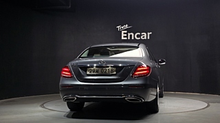 MERCEDES BENZ E-CLASS W213 2016
