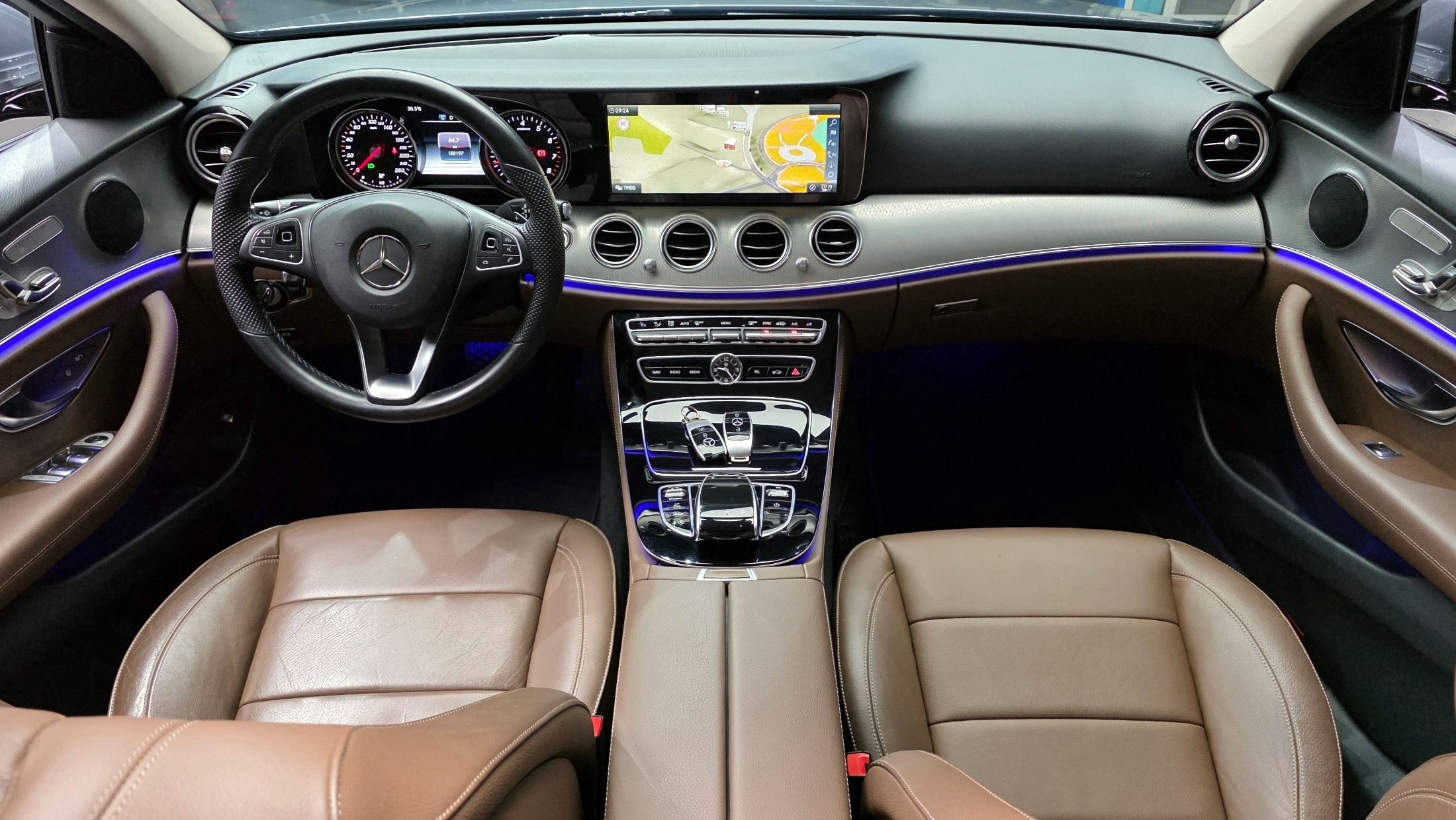 MERCEDES BENZ E-CLASS W213 2016