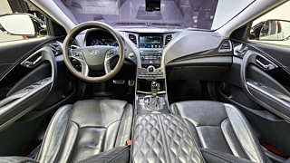 HYUNDAI GRANDEUR HG 2016