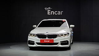BMW 5-SERIES G30 2017