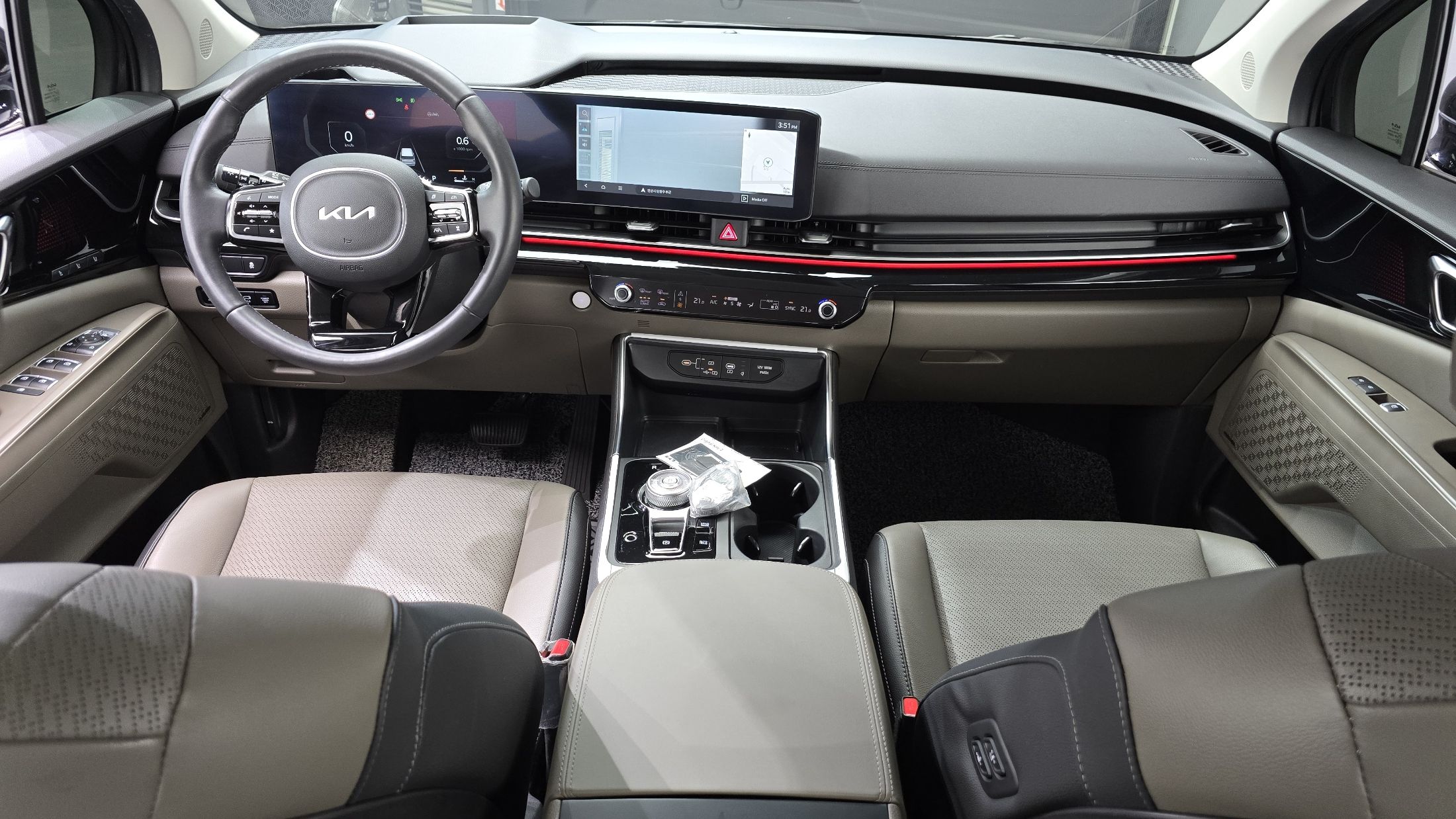 KIA CARNIVAL 2024