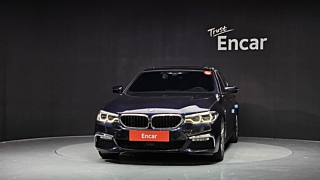 BMW 5-SERIES G30 2017