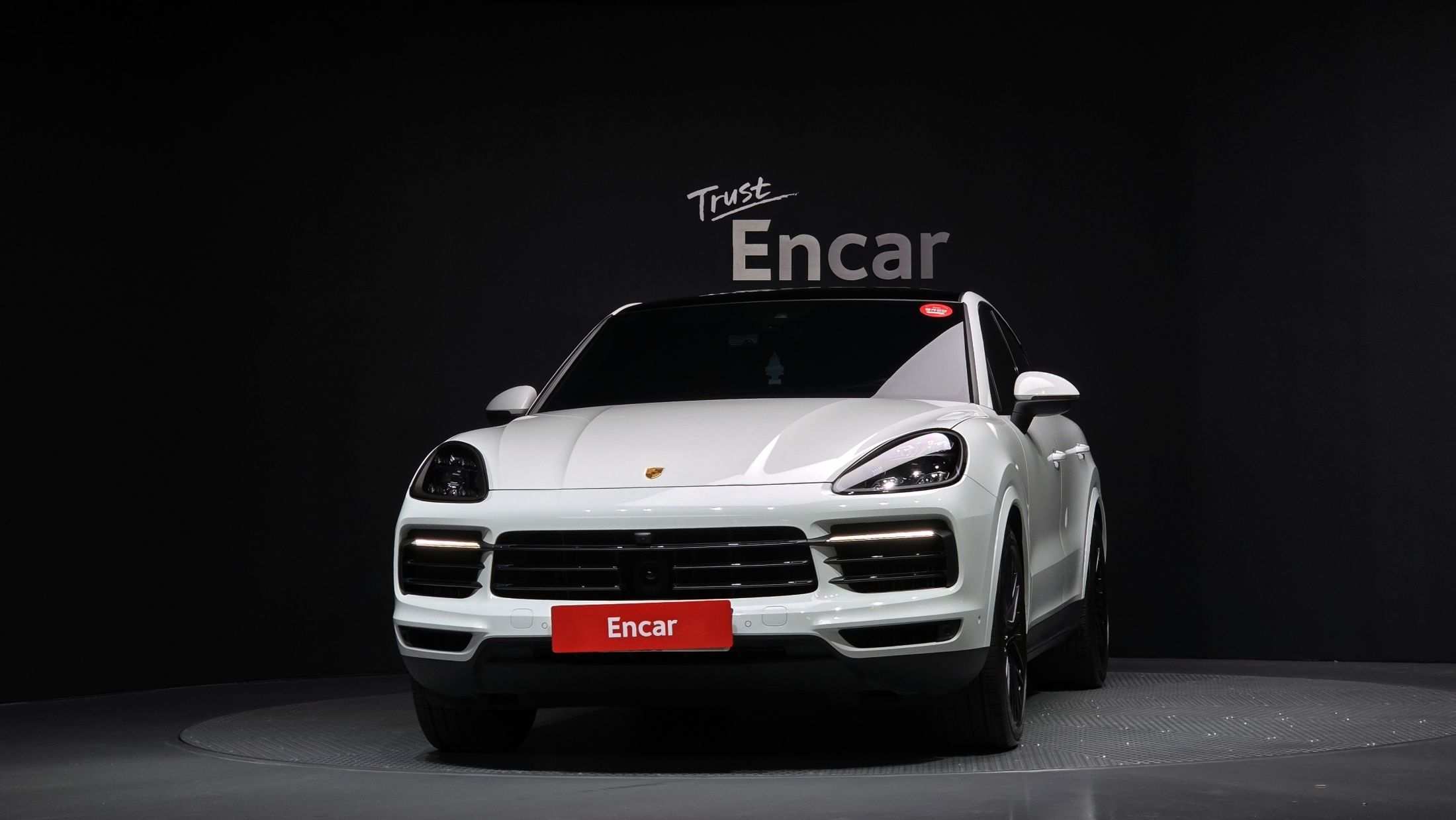 PORSCHE CAYENNE PO536 2022