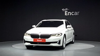 BMW 5-SERIES G30 530i xDrive Luxury 2021