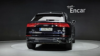 AUDI Q8 4M  45 TDI Quattro Premium 2021