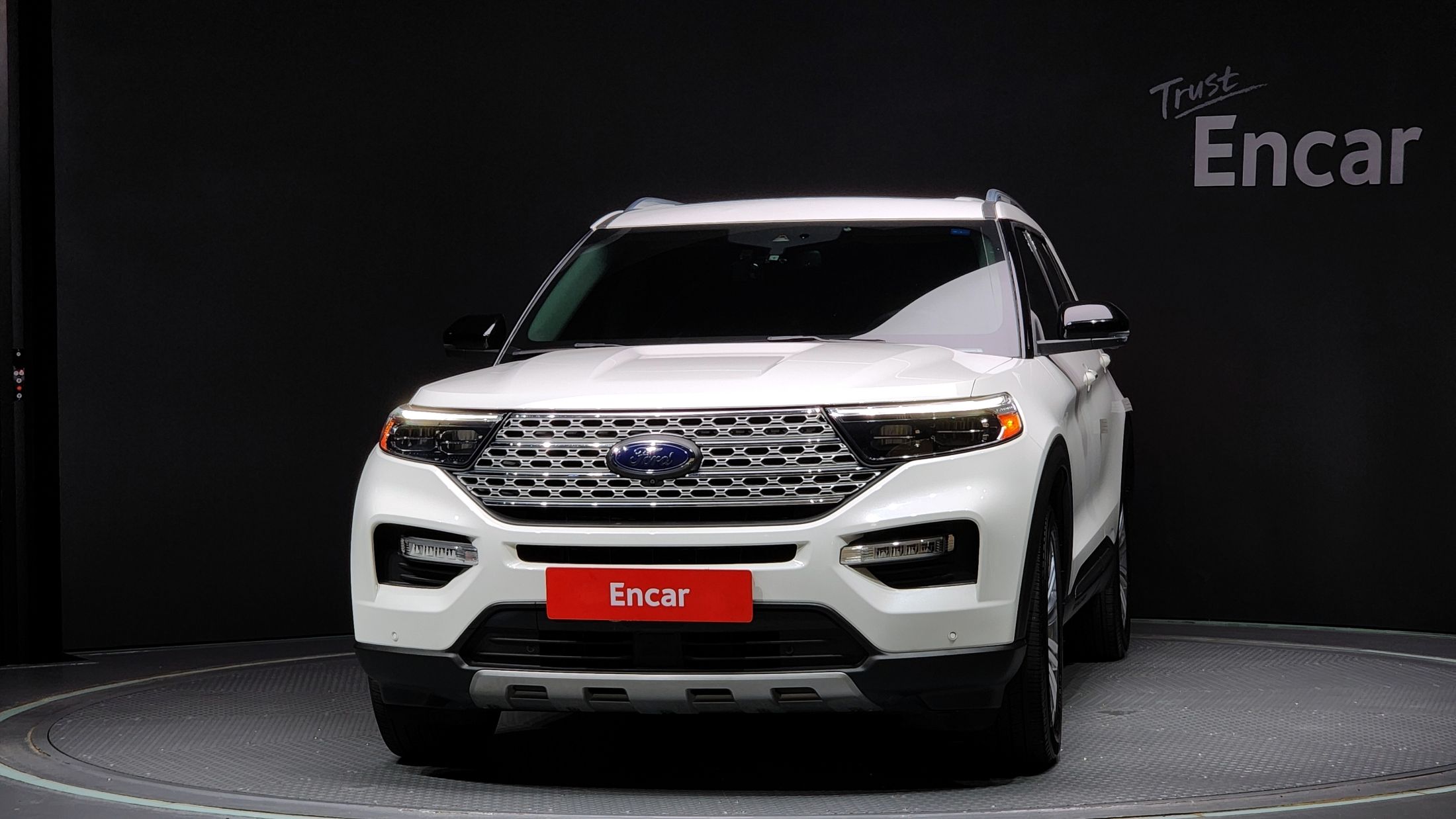 FORD EXPLORER 2021