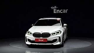 BMW 1-SERIES F40 2022