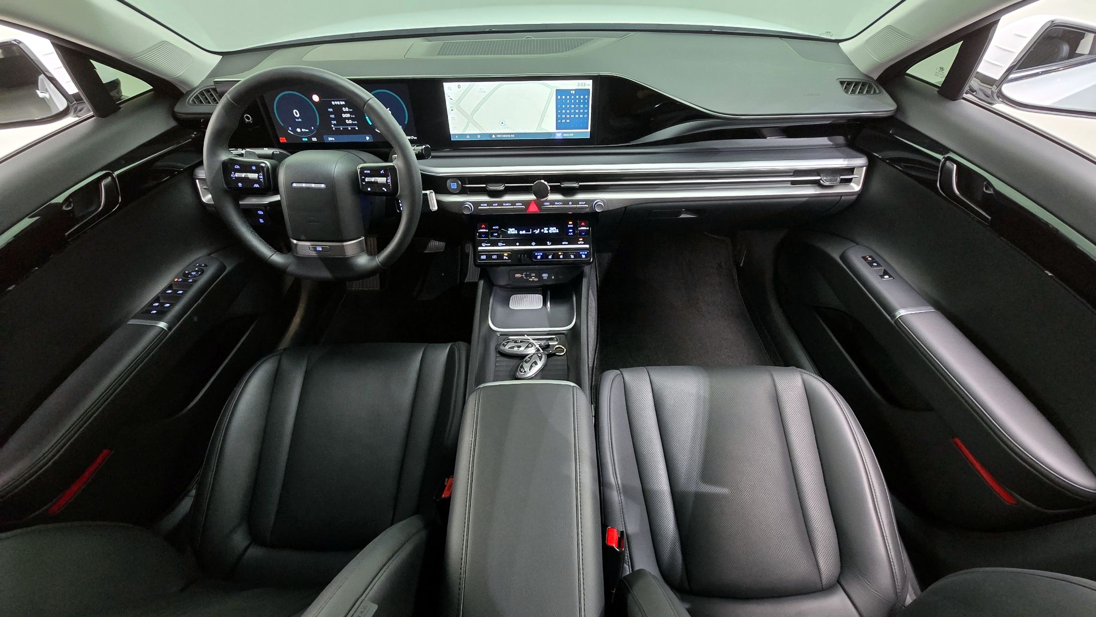 HYUNDAI GRANDEUR GN7 2023