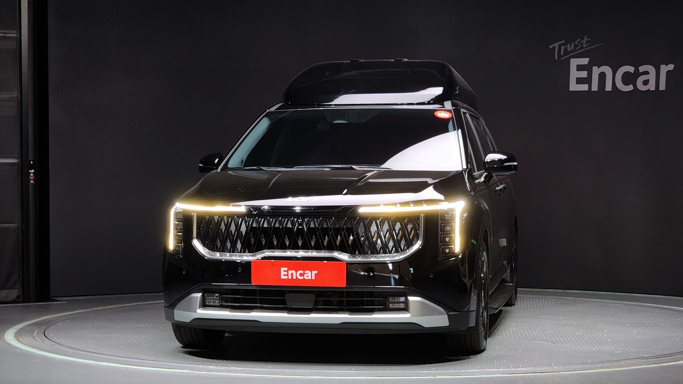 KIA CARNIVAL 2024