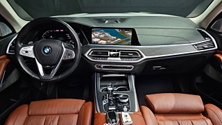 BMW X7 G07 2021