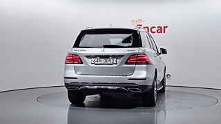 MERCEDES BENZ GLE-CLASS W166 2016
