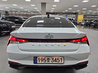 HYUNDAI AVANTE CN7 2023