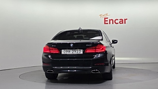 BMW 5-SERIES G30 2018
