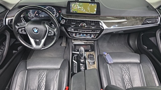 BMW 5-SERIES G30 2018