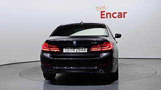 BMW 5-SERIES G30 2020
