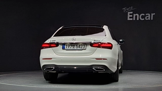 MERCEDES BENZ E-CLASS W213 2023