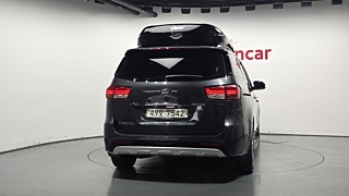 KIA CARNIVAL 2017
