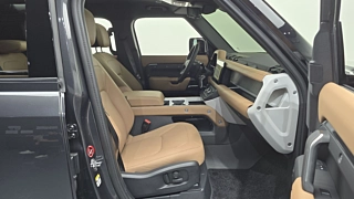 LAND ROVER DEFENDER L663 2024