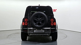 LAND ROVER DEFENDER L663 2024