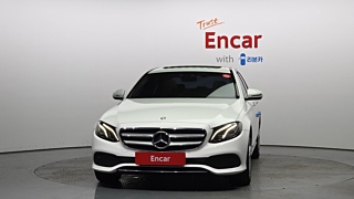 MERCEDES BENZ E-CLASS W213 2016