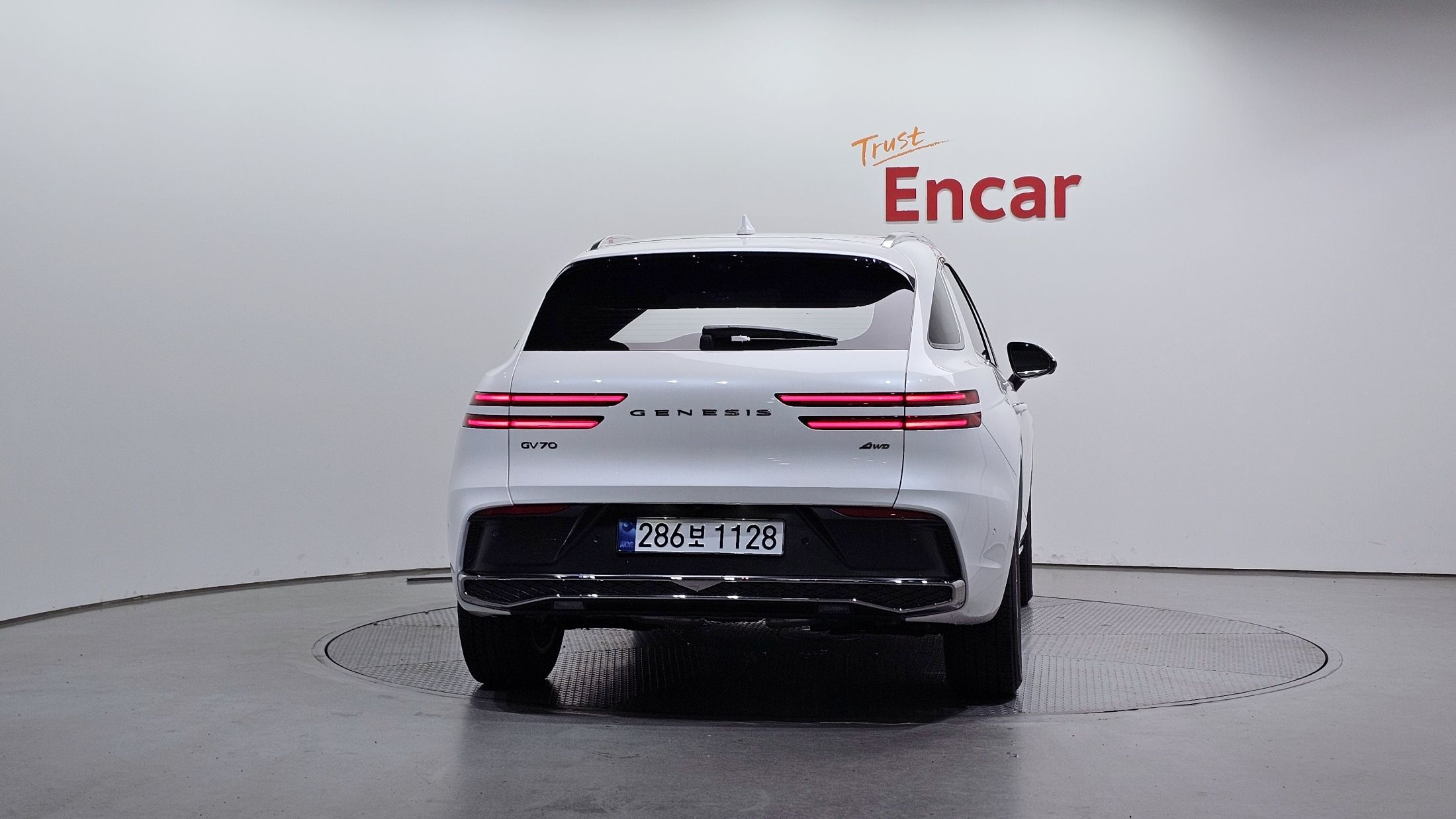 GENESIS GV70 2025