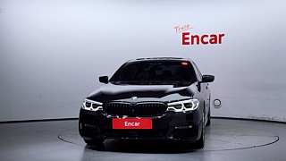 BMW 5-SERIES G30 2017