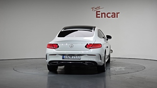 MERCEDES BENZ C-CLASS W205 2019