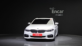 BMW 5-SERIES G30 2017