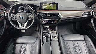 BMW 5-SERIES G30 2017
