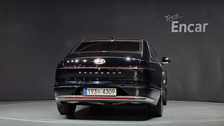 HYUNDAI GRANDEUR HYBRID GN7 2023