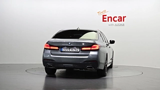 BMW 5-SERIES G30 2022