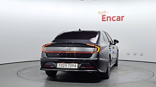 HYUNDAI SONATA HYBRID DN8 2021