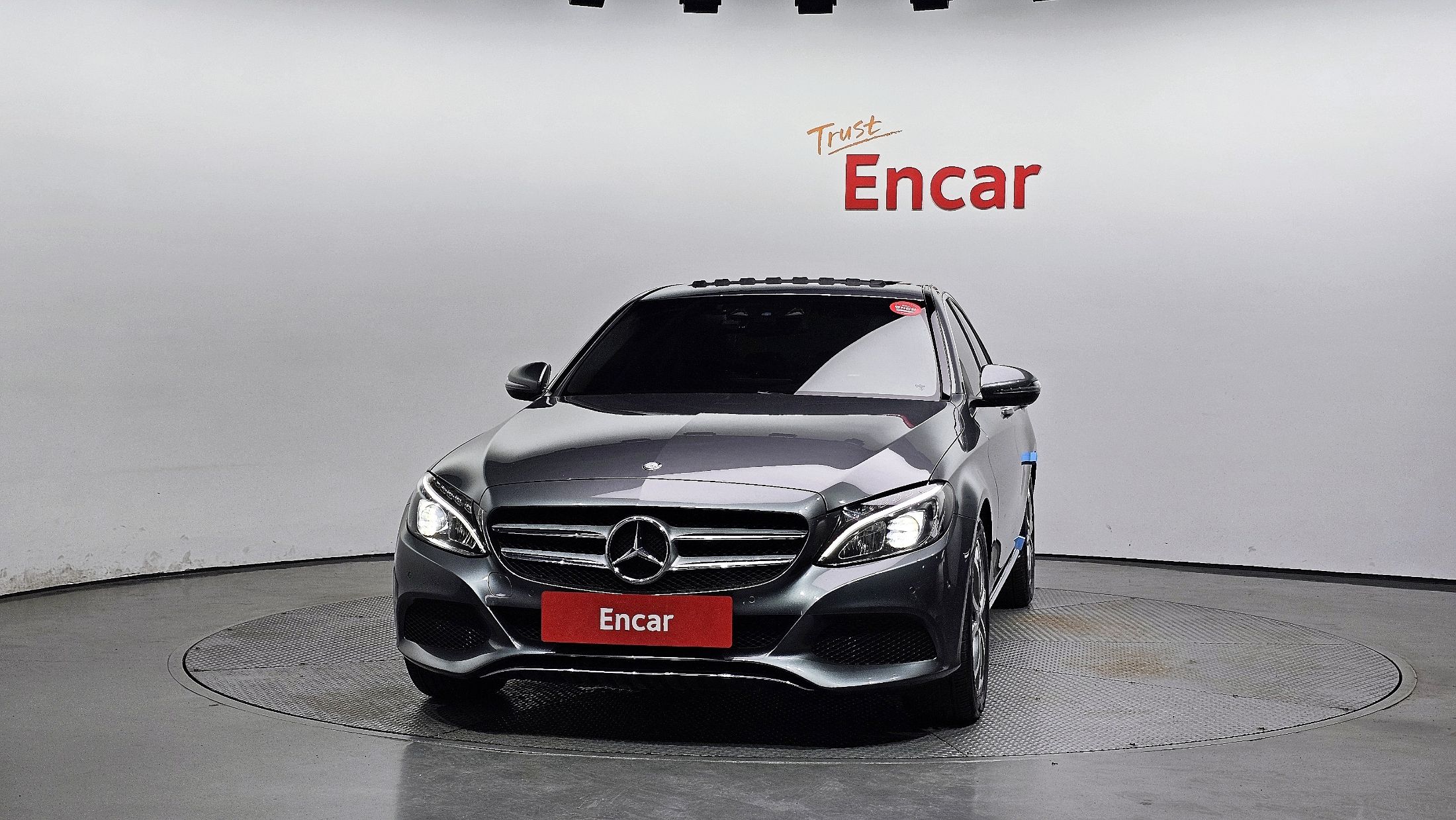 MERCEDES BENZ C-CLASS W205 2017