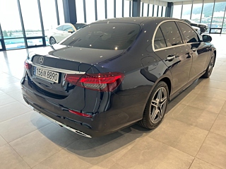 MERCEDES BENZ E-CLASS W213 2023