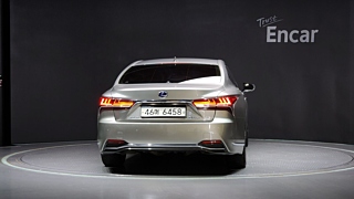 LEXUS LS500H 2018