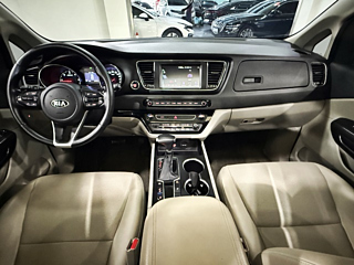 KIA CARNIVAL 2018