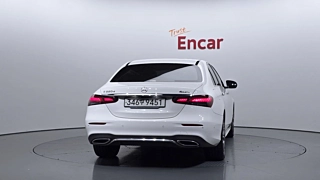 MERCEDES BENZ E-CLASS W213 2020