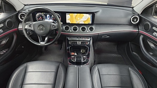 MERCEDES BENZ E-CLASS W213 2016