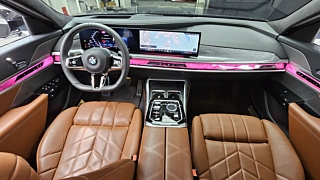 BMW 7-SERIES G70 2023