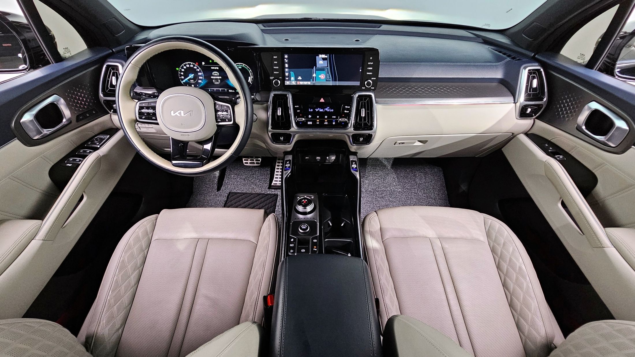 KIA SORENTO 2023