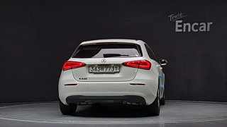 MERCEDES BENZ A-CLASS W177 2019