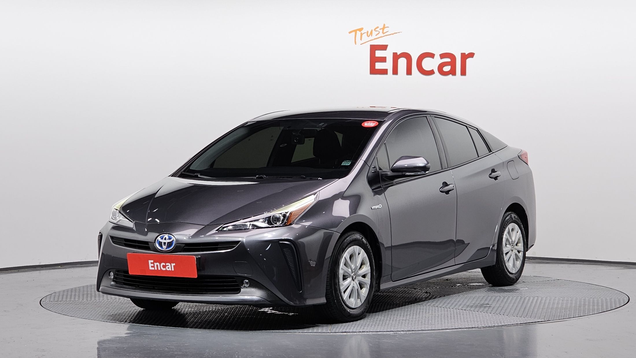 Аукционный лист TOYOTA PRIUS 2019
