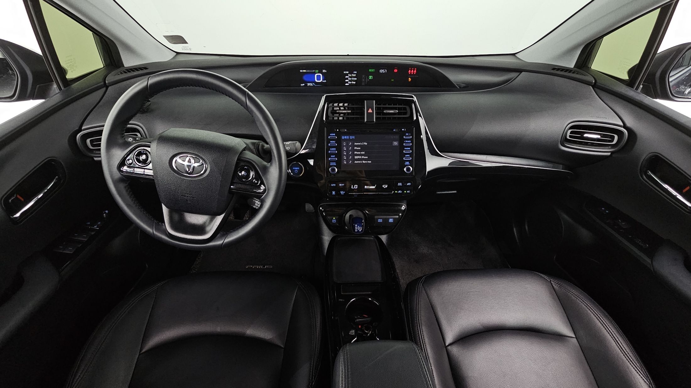 TOYOTA PRIUS 2019