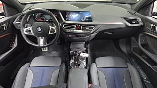 BMW 1-SERIES F40 2023